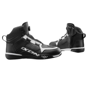 Ghete moto Urban/Roadster barbati All Season Ixon model Vyper WP MS culoare: negru/alb (100% waterproof) Ghete moto Urban/Roadster barbati All Season Ixon model Vyper WP MS culoare: negru/alb (100% waterproof)