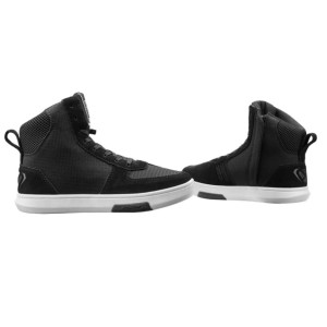 Ghete moto Urban femei vara Ixon model Ghost Air LS culoare: negru/alb Ghete moto Urban femei vara Ixon model Ghost Air LS culoare: negru/alb